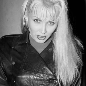 Large Format B/W – EVA 95